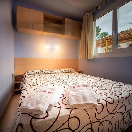 Camping Vilanova Park فيلانوفا إي لا خيلترا المظهر الخارجي الصورة