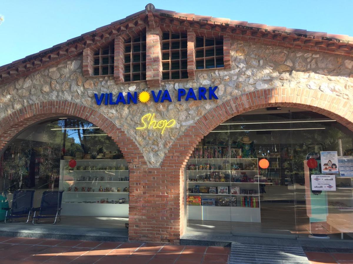 Camping Vilanova Park فيلانوفا إي لا خيلترا المظهر الخارجي الصورة