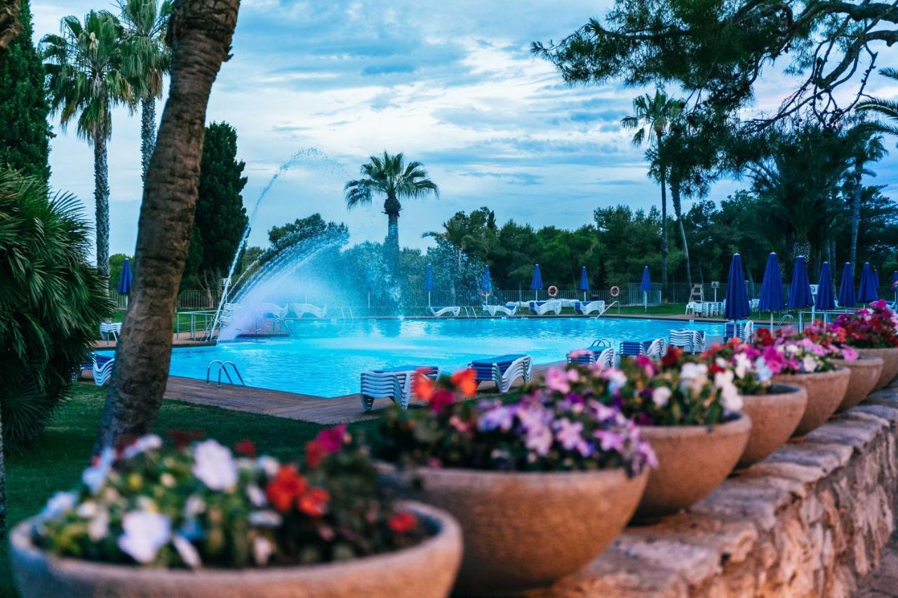 Camping Vilanova Park فيلانوفا إي لا خيلترا المظهر الخارجي الصورة