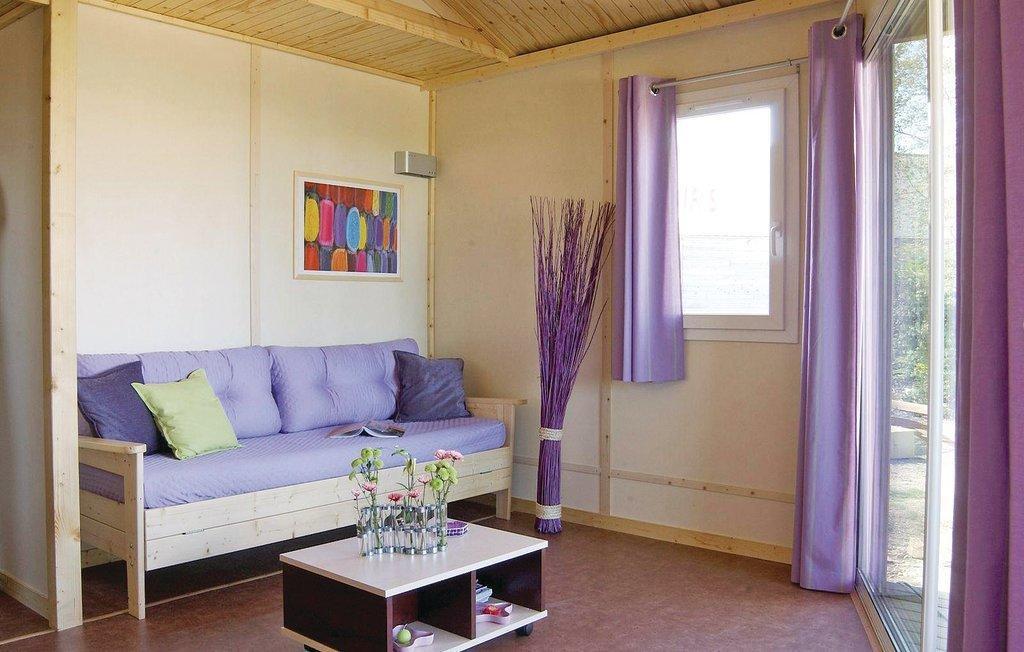 Camping Vilanova Park فيلانوفا إي لا خيلترا الغرفة الصورة