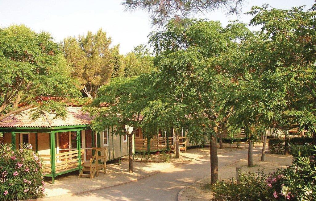 Camping Vilanova Park فيلانوفا إي لا خيلترا الغرفة الصورة