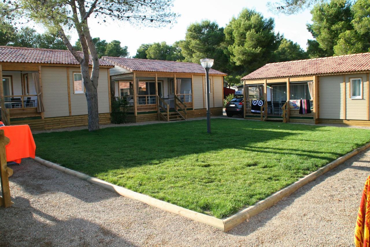 Camping Vilanova Park فيلانوفا إي لا خيلترا المظهر الخارجي الصورة